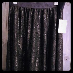 LuLaRoe Lola